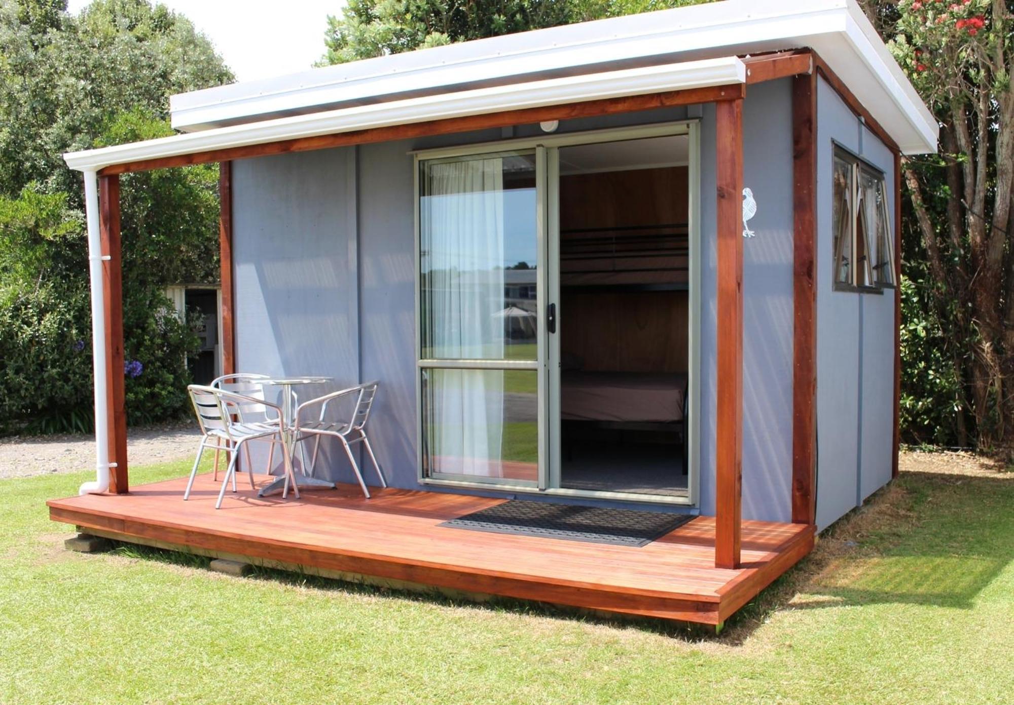 Urenui Beach Camp Exterior photo
