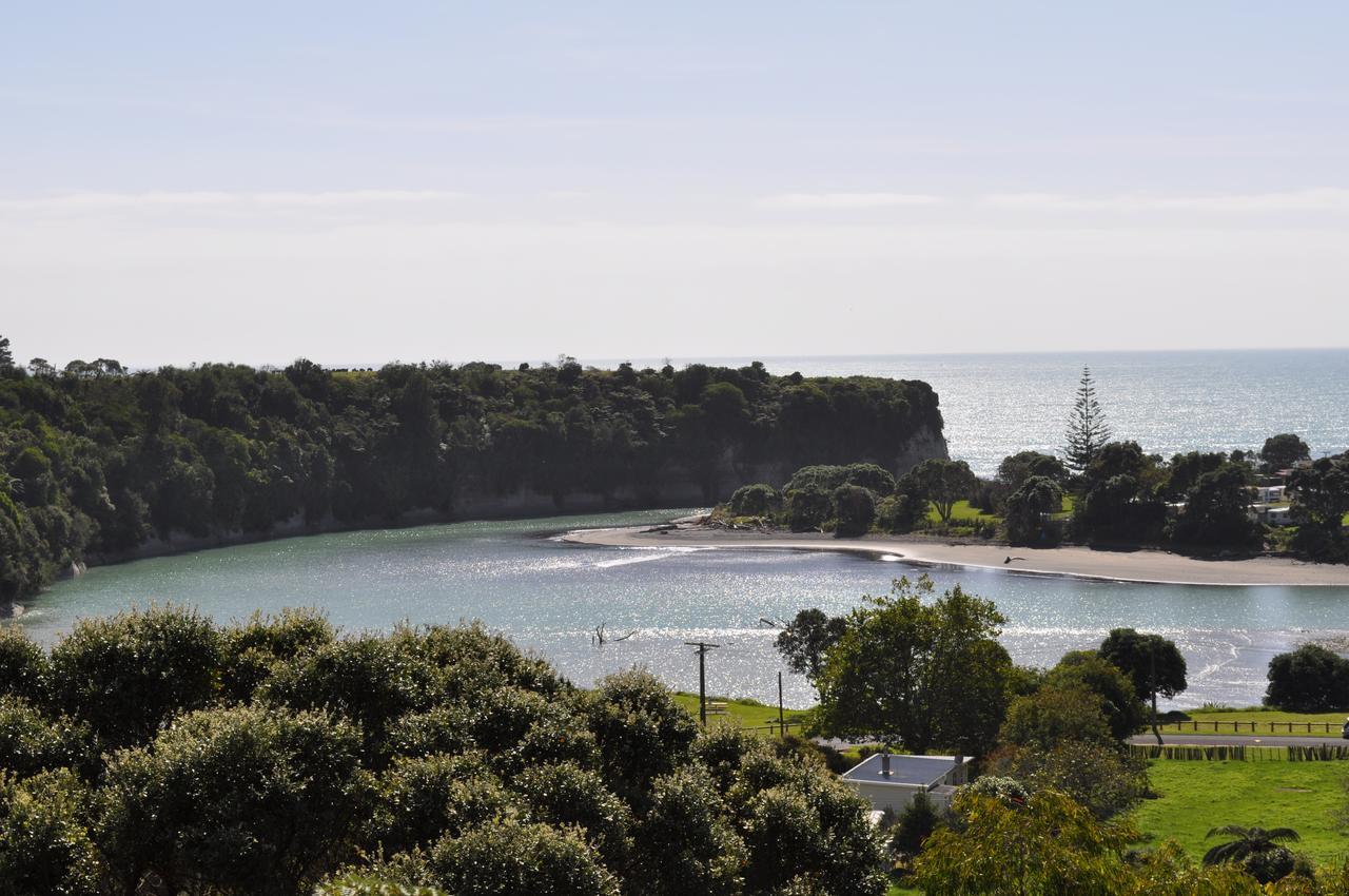 Urenui Beach Camp Exterior photo